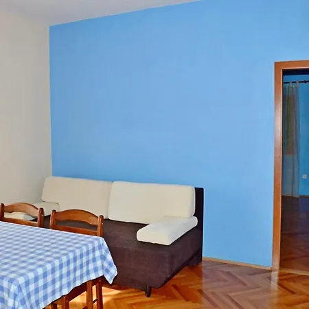 Albina Guest house 3*
