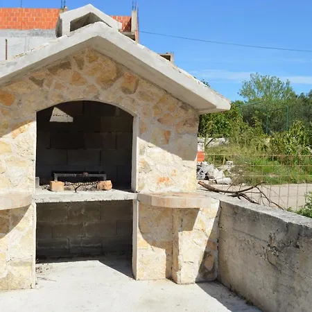 Guest house Albina 3*