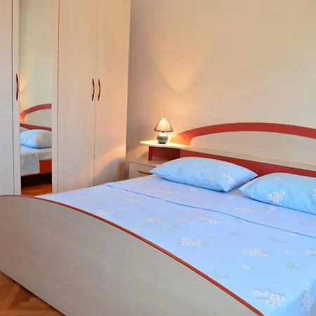 Albina Guest house